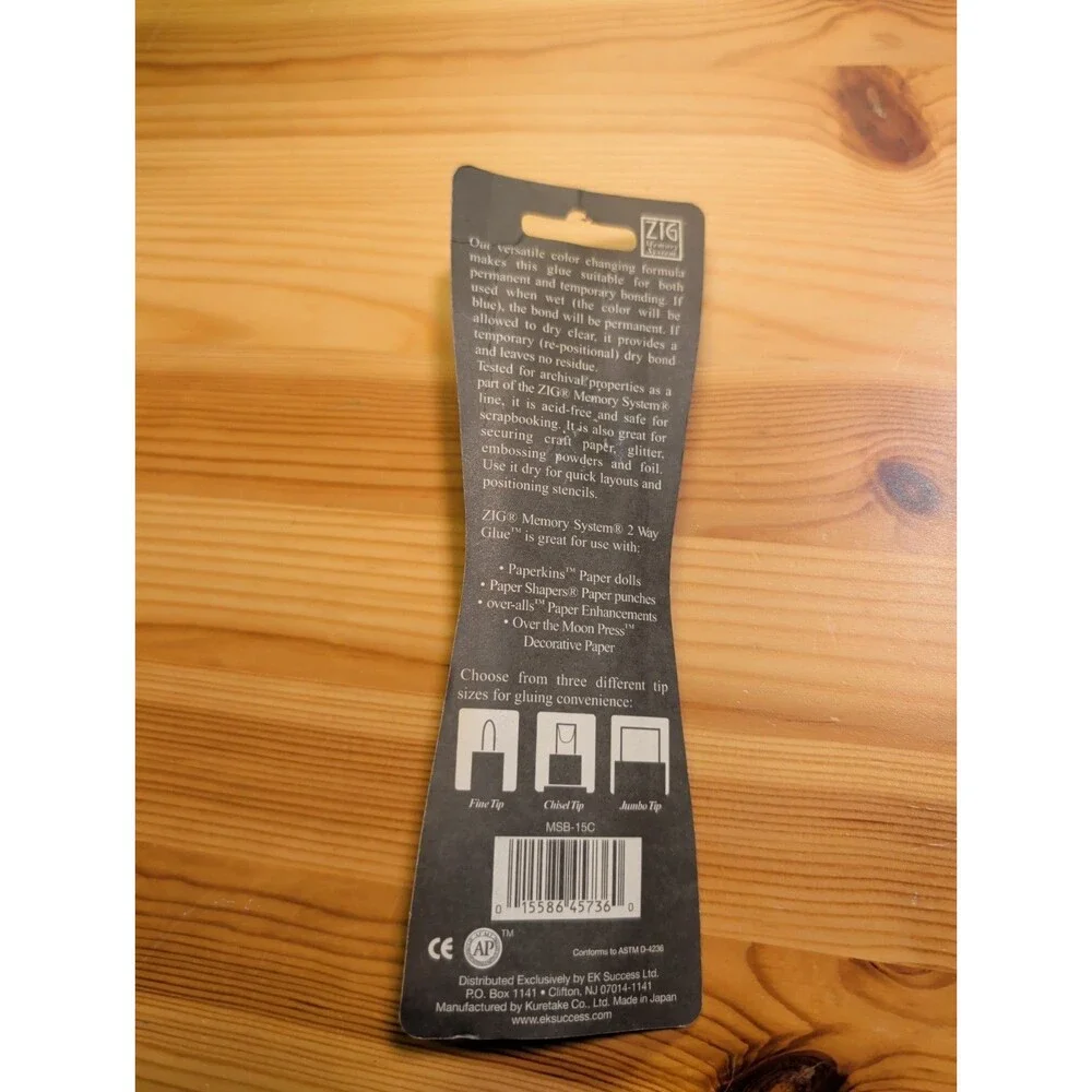 Kuretake Zig Memory System 2-Way Glue Display -Chisel Tip - MSB15C